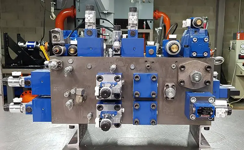 Conception et usinage de blocs hydrauliques forés et de vérins sur mesure