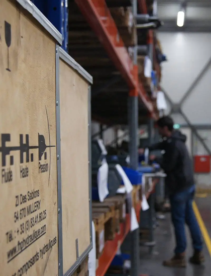 Stock de pièces détachées pour l'hydraulique